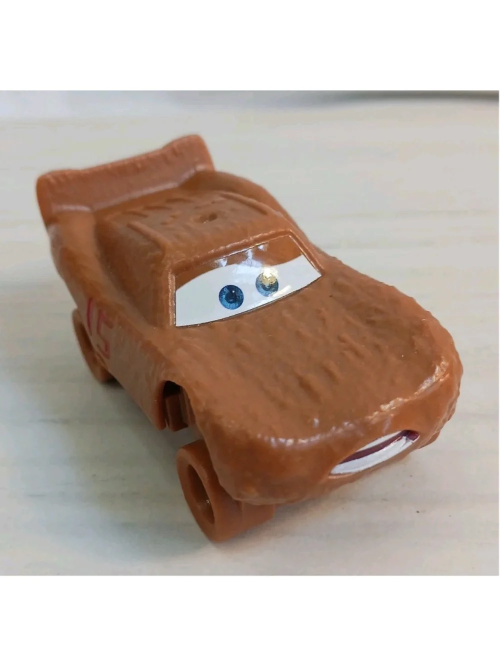 Disney Pixar Cars Lightning Mcqueen Chester Whipplefilter Muddy Brown Figure